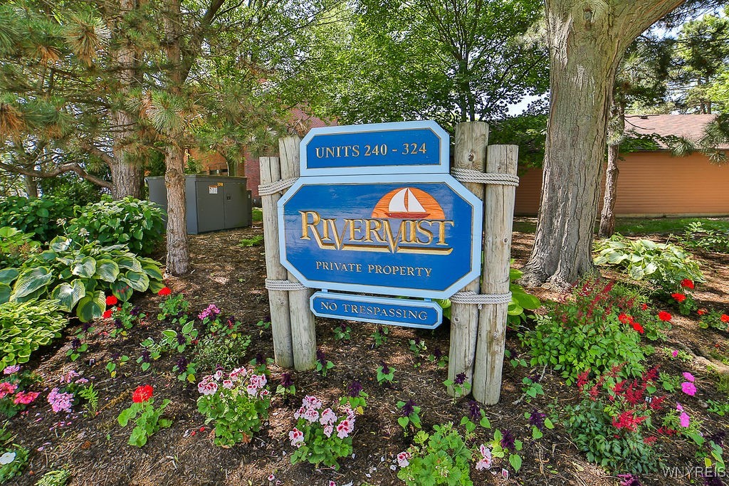 photo Sg: 252 Rivermist Drive, Buffalo NY 14202