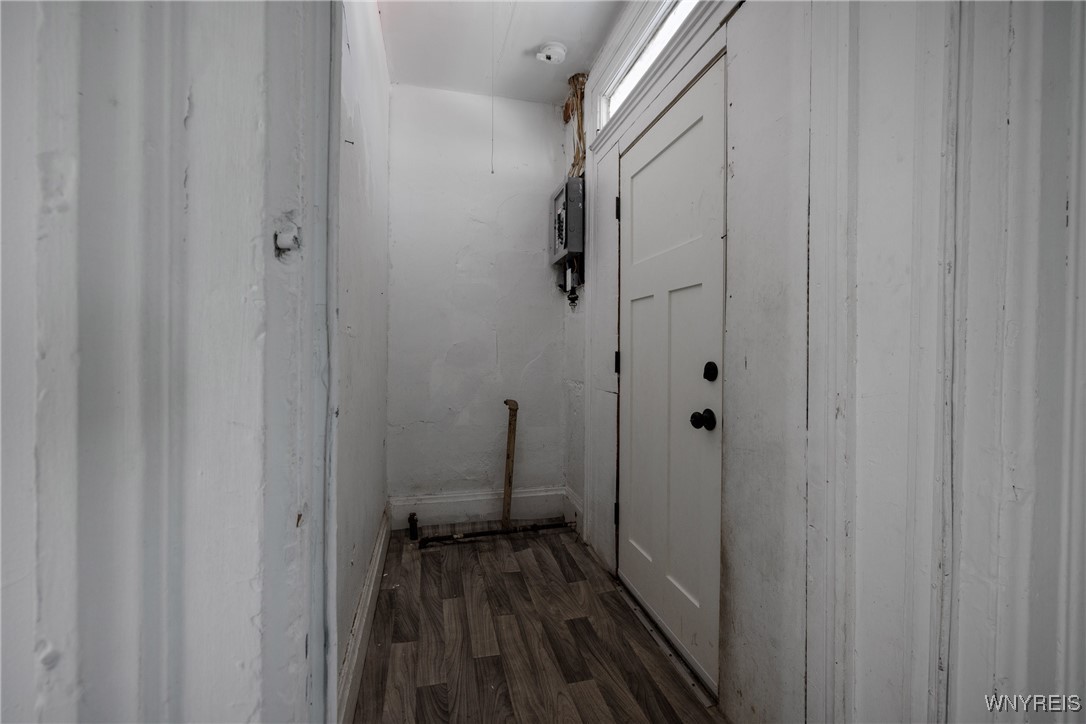 photo 3 : 7 Daisy Place, Buffalo NY 14208