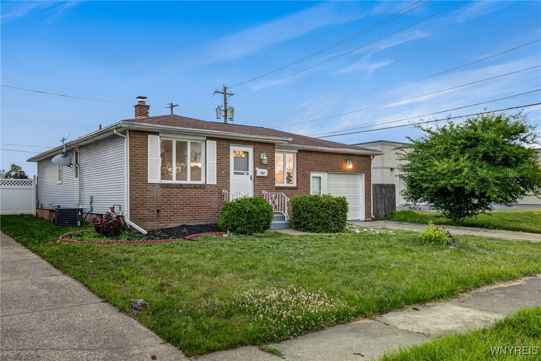 photo 2FdvZUkkJqpWMXKlGaZmn5VPnurdu1tiQ: 207 Enez Drive, Cheektowaga NY 14043