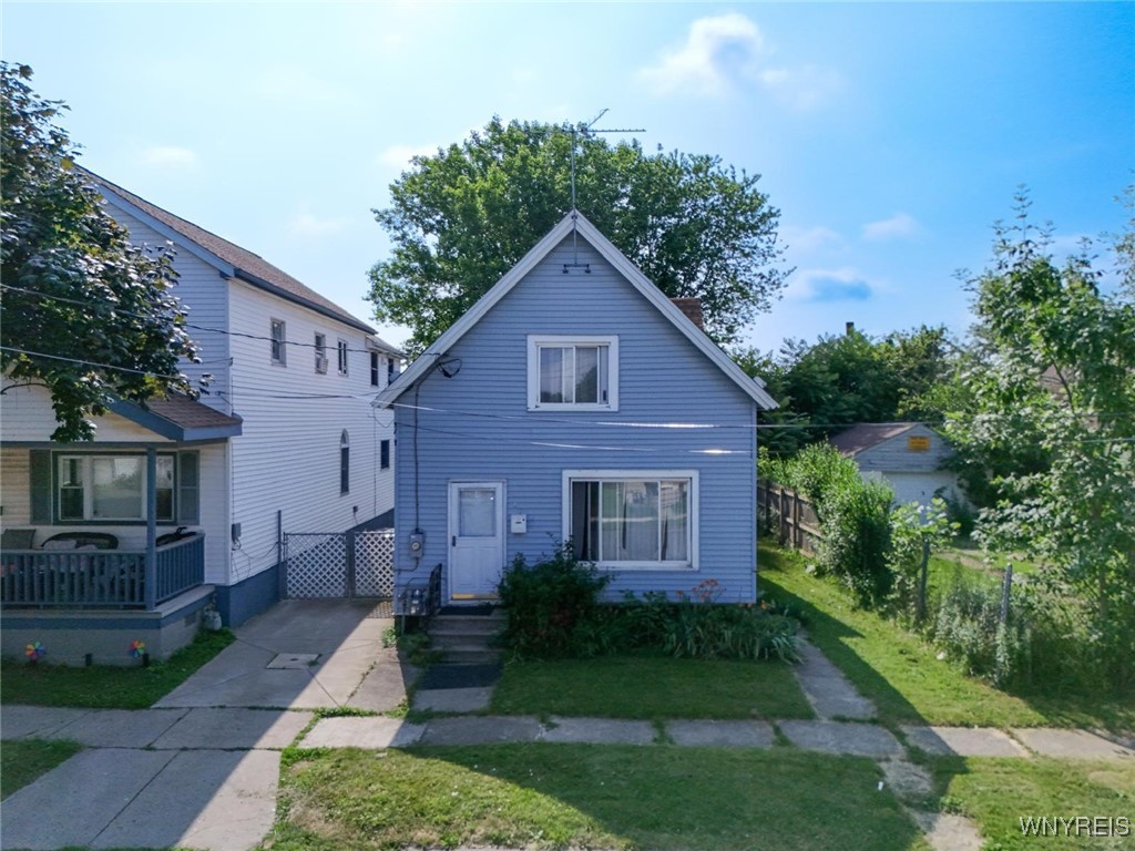 photo 8y3o: 89 Jones Street, Buffalo NY 14206