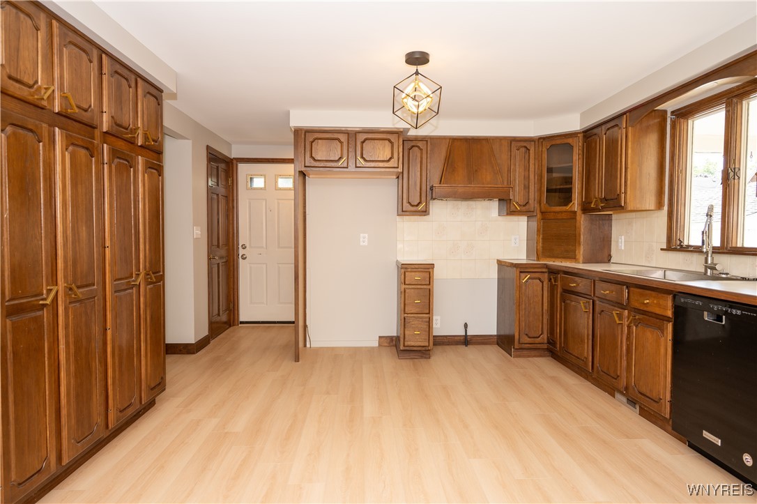 photo 4 : 92 Schiller Street, Buffalo NY 14206