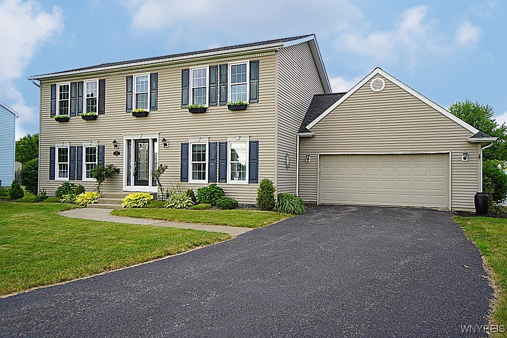 photo dVcmc0WVY-jXTQzluUttEY: 7175 Lenmart Drive, Wheatfield NY 14120