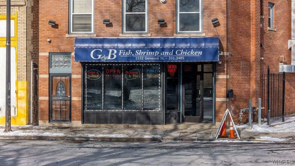 photo E-5mAIvxcwFFZ4: 1532 Genesee Street, Buffalo NY 14211