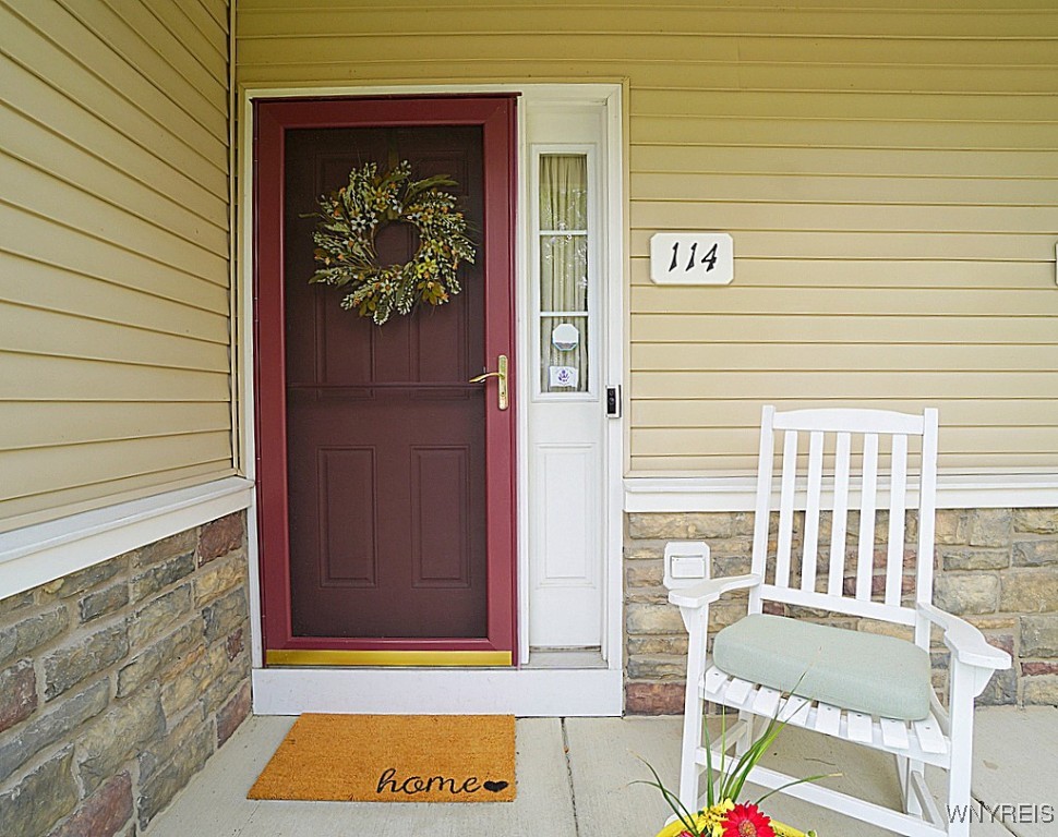 photo 2 : 114 Slate Bottom Drive, Lancaster NY 14043