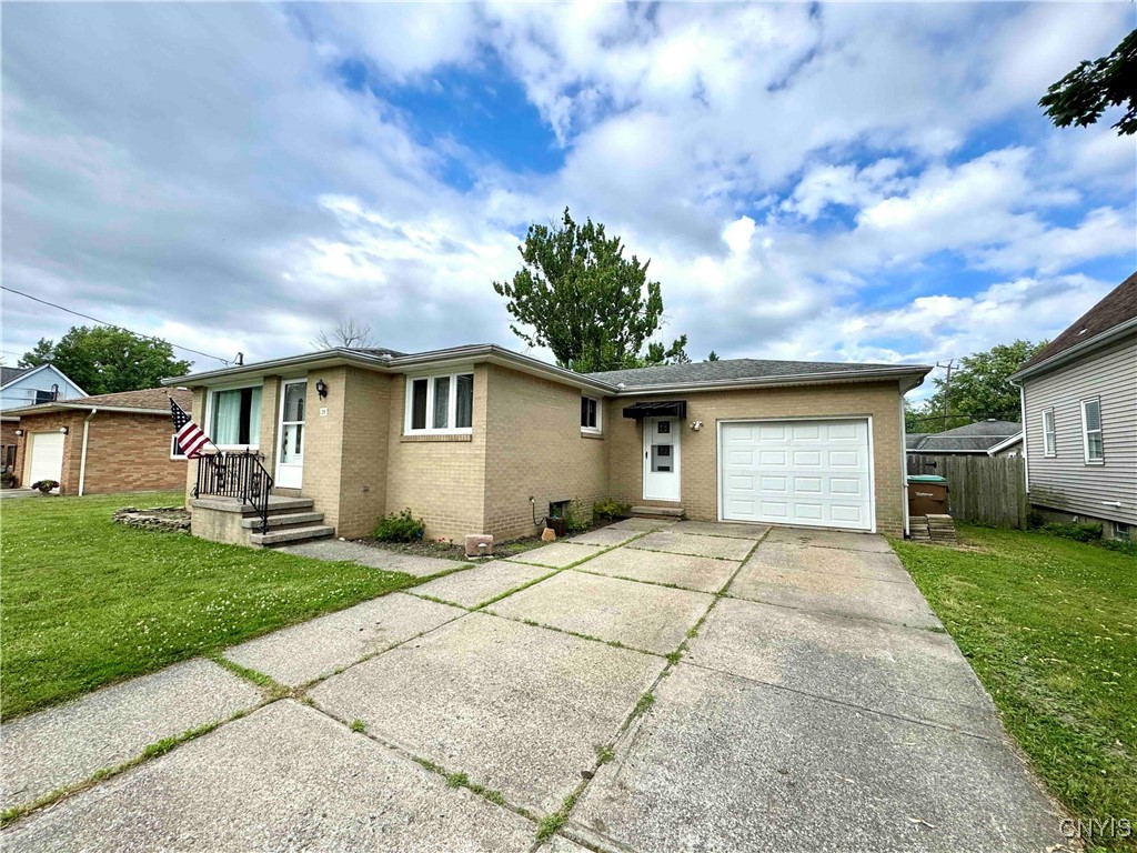 photo b4scI: 29 Center Avenue, Cheektowaga NY 14227