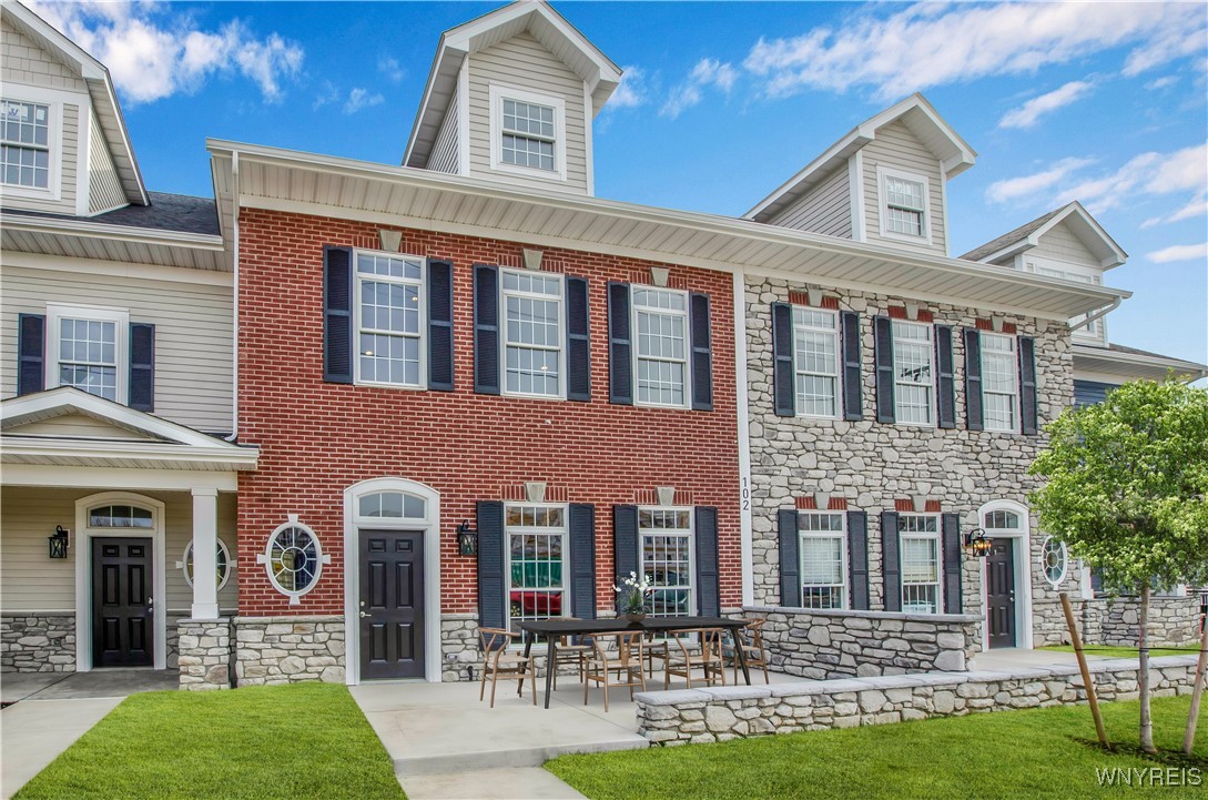 photo undefined: 106C California, Amherst NY 14221