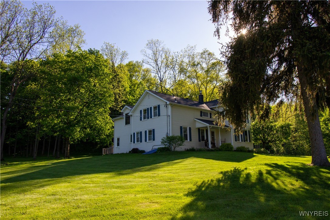 photo 3 : 4748 Thrall Road, Cambria NY 14094