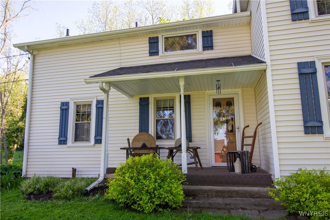 photo 4 : 4748 Thrall Road, Cambria NY 14094