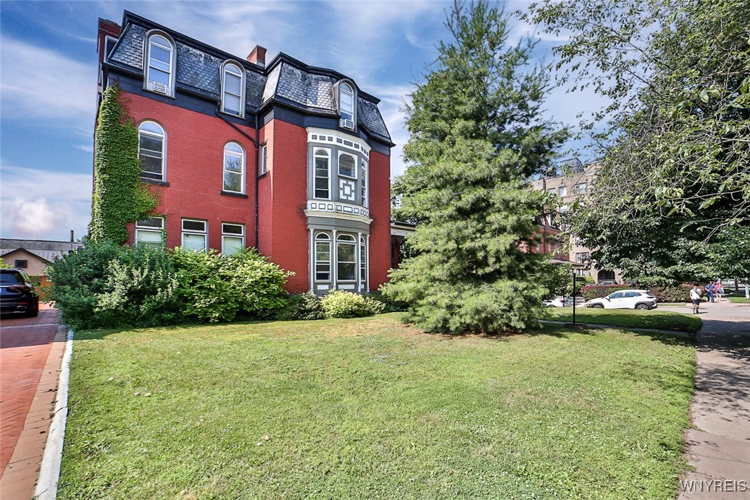 photo undefined: 176 North Street, Buffalo NY 14201