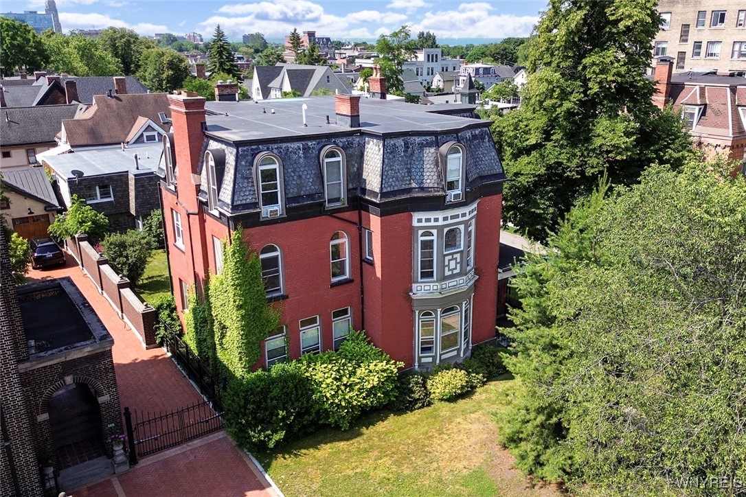 photo 2 : 176 North Street, Buffalo NY 14201