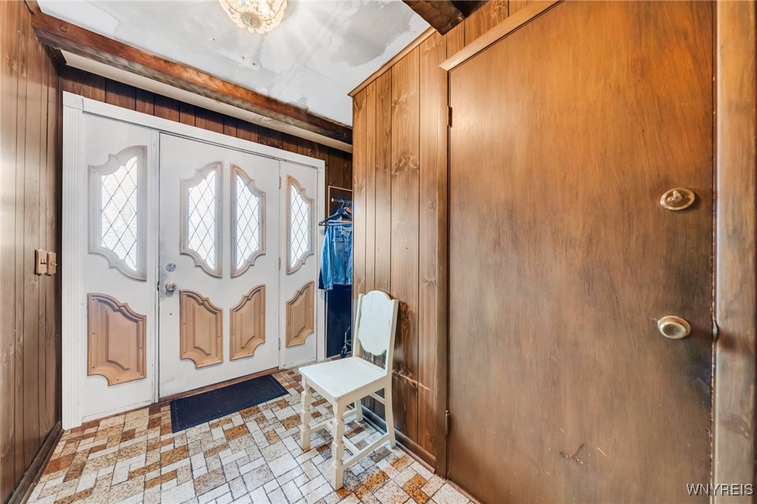 photo 2 : 22 Marlene Drive, Cheektowaga NY 14225