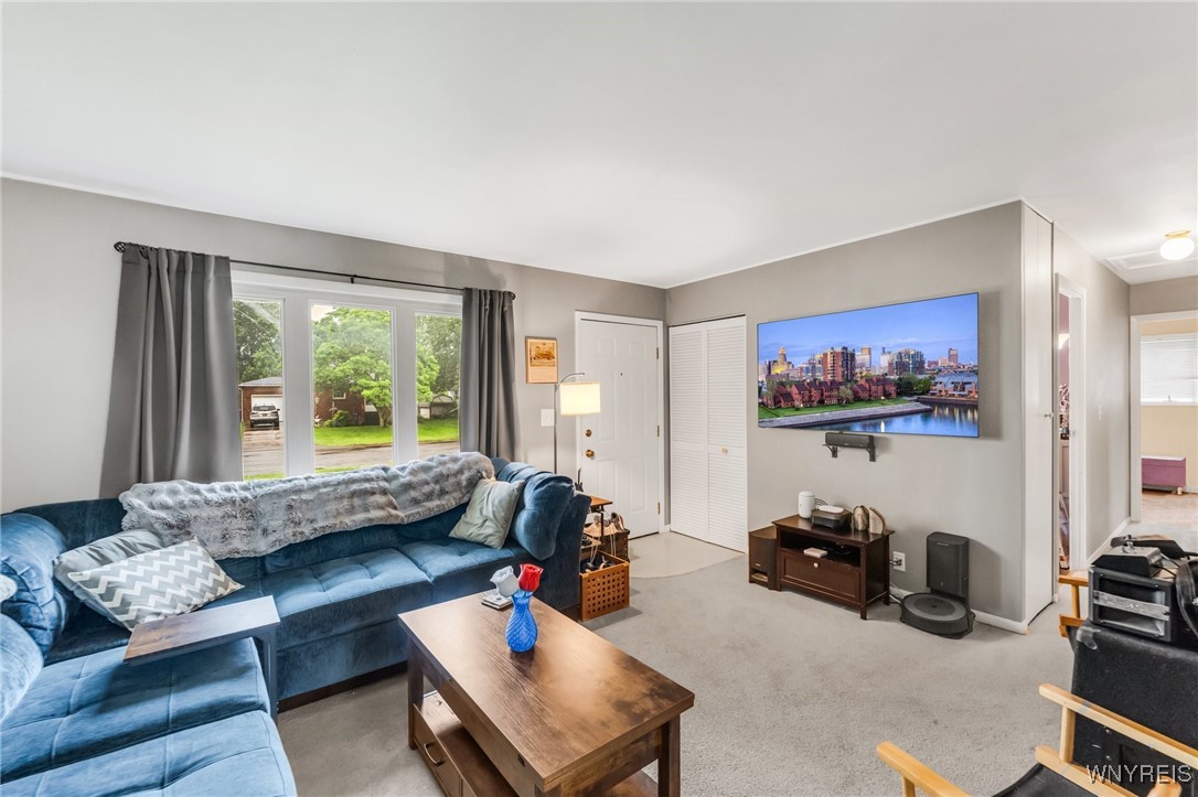 photo 4 : 64 Markey Avenue, Lancaster NY 14086