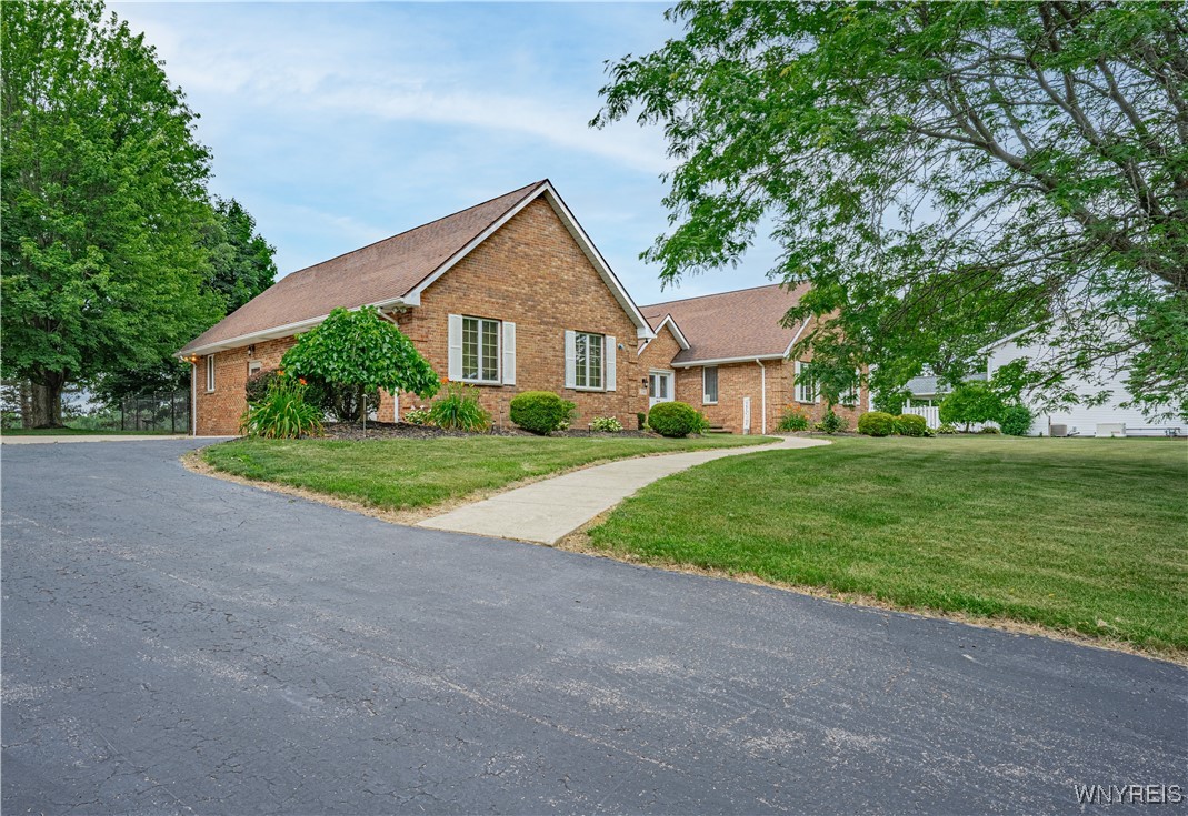 photo 3 : 2746 Upper Mountain Road, Lewiston NY 14132