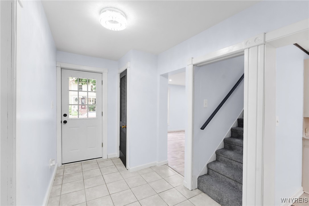 photo 4 : 23 Lombardy Street, Lancaster NY 14086
