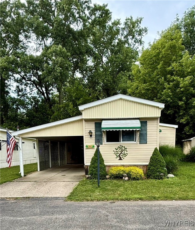 photo undefined: 181 Carefree Lane, Cheektowaga NY 14227