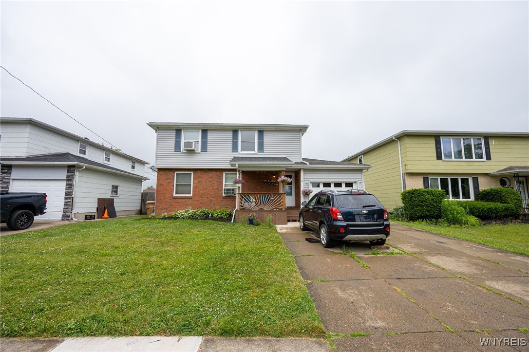 photo 9NAi-9rPEplpyUjSs: 74 Lemans Drive, Cheektowaga NY 14043