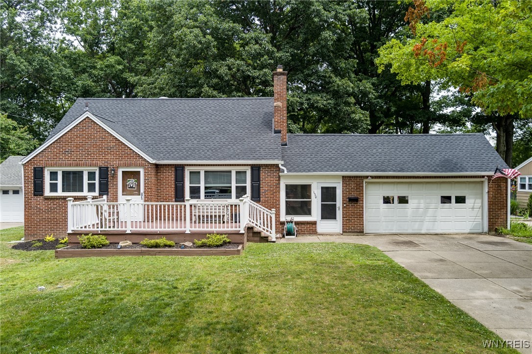 photo 0: 130 Hi View Terrace, West Seneca NY 14224