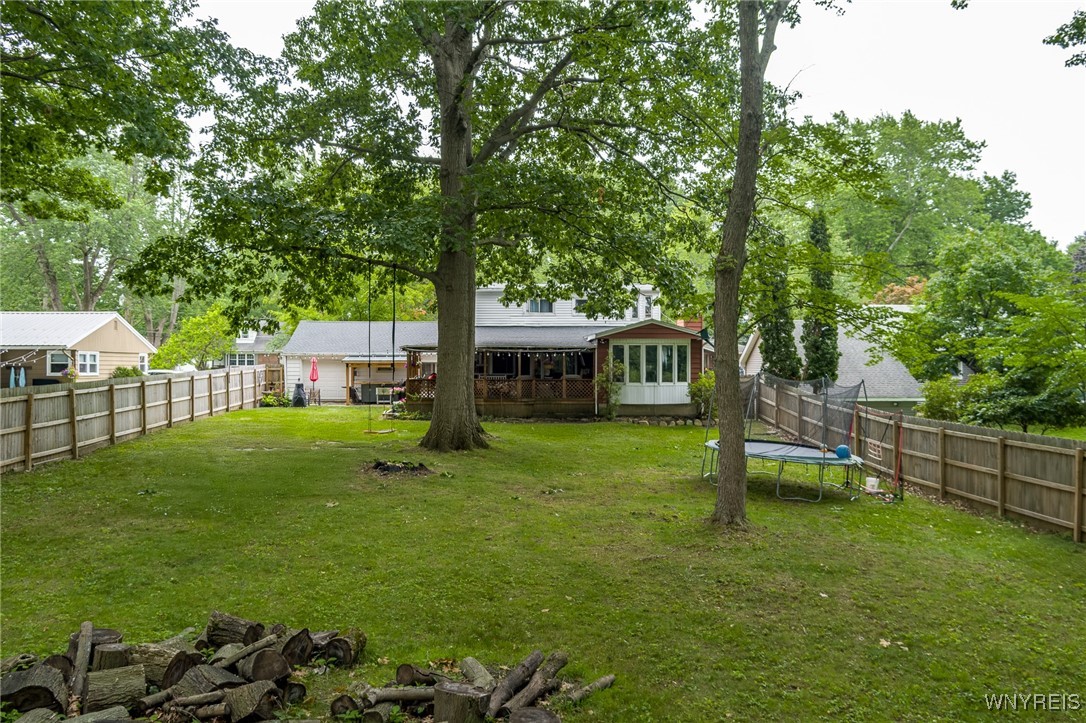 photo 4 : 130 Hi View Terrace, West Seneca NY 14224