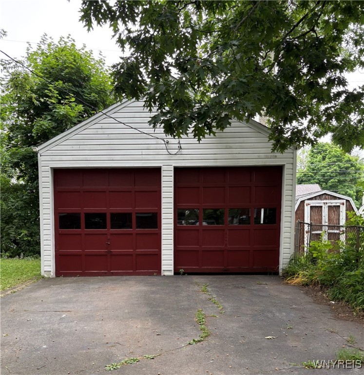 photo undefined: 620 Beach Road, Cheektowaga NY 14225