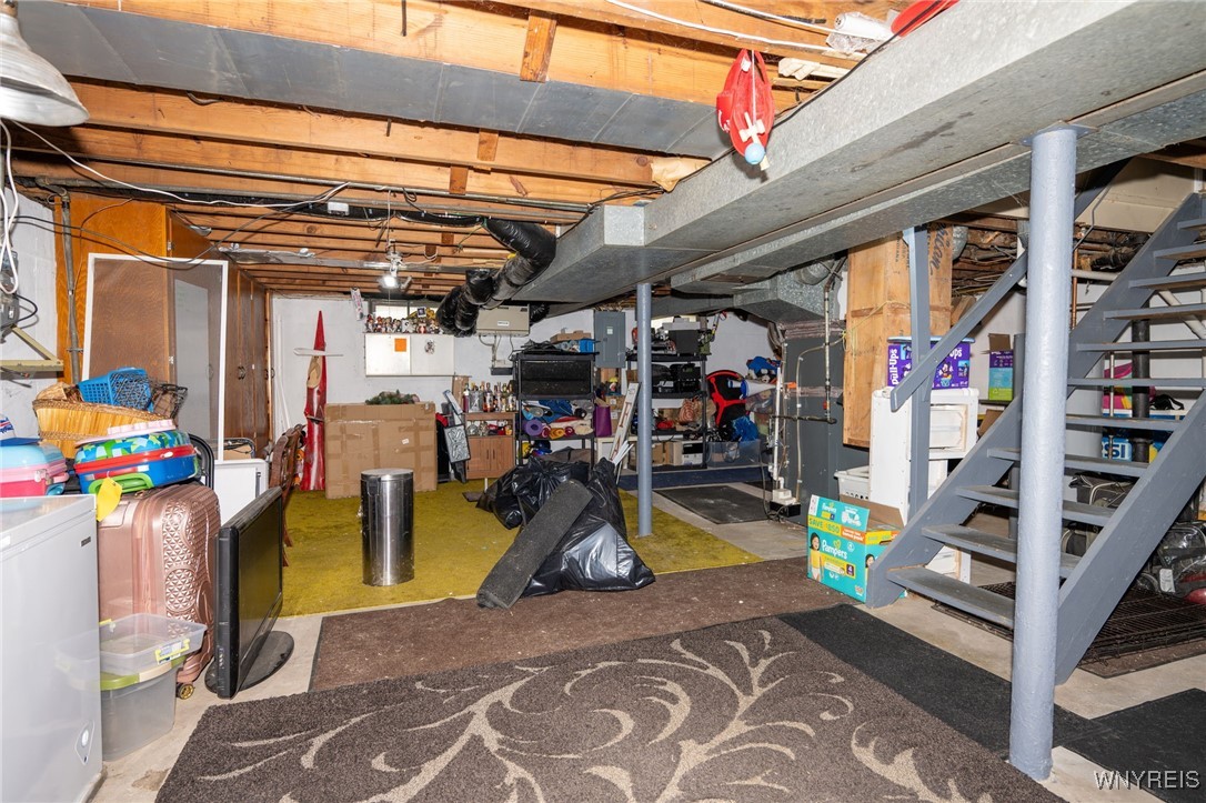 photo undefined: 84 Rogers Drive, Cheektowaga NY 14225