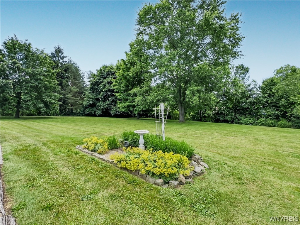 photo undefined: 1030 Saunders Sett Road, Lewiston NY 14305