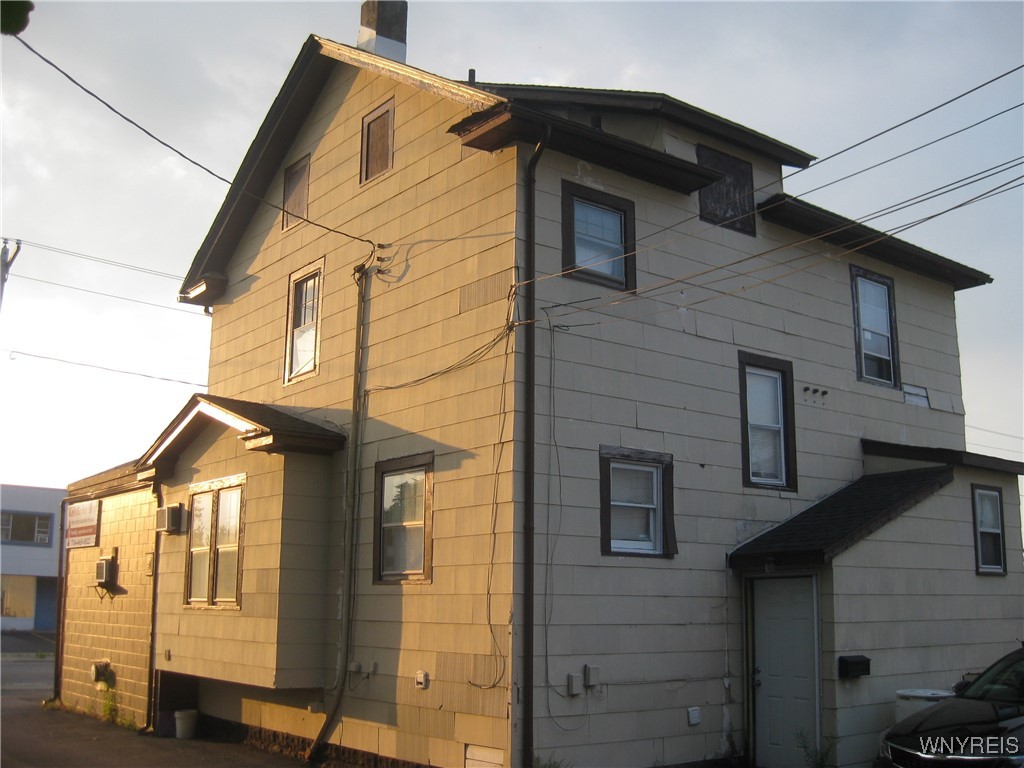 photo 2 : 3760 Harlem Road, Cheektowaga NY 14215