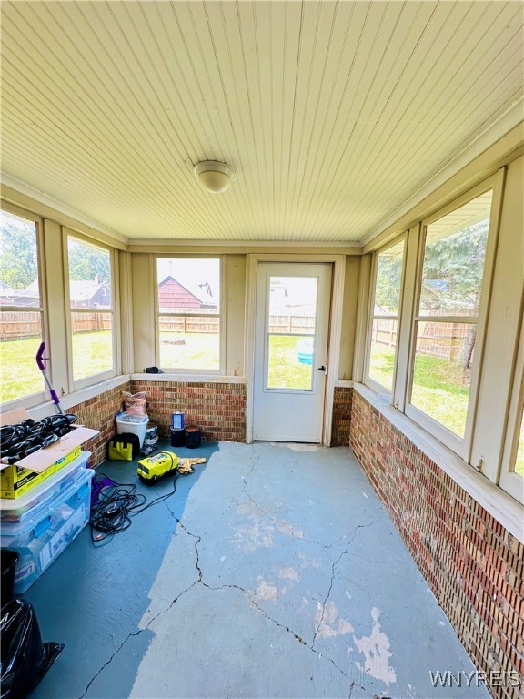 photo mTt65fEHI2ZboXPaxq8Vk8URF7wVdaDUYz5LDMtI: 268 Cass Avenue, Cheektowaga NY 14206