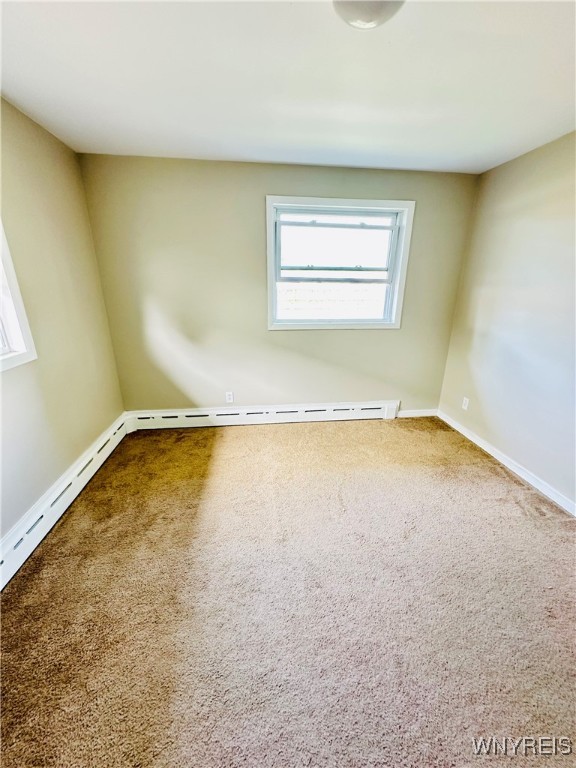 photo 3 : 268 Cass Avenue, Cheektowaga NY 14206
