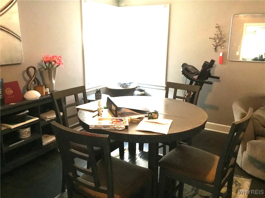 photo 3 : 25 Fernwood Avenue, West Seneca NY 14206