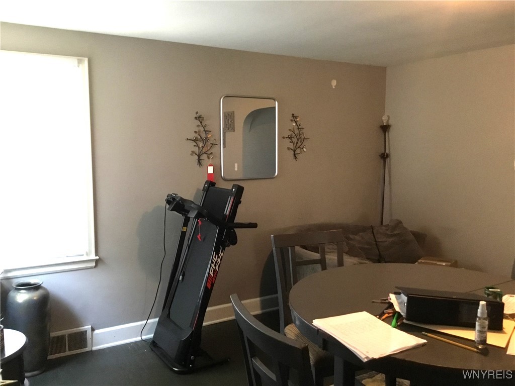 photo 4 : 25 Fernwood Avenue, West Seneca NY 14206