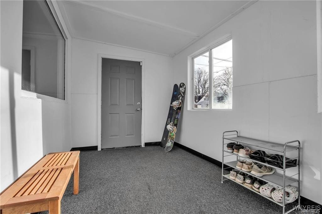 photo 4 : 40 Remington Place, Buffalo NY 14210