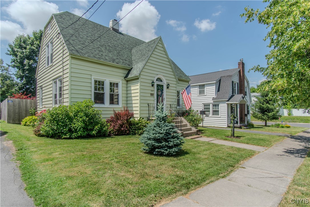 photo 3 : 237 Michigan Avenue, Watertown City NY 13601