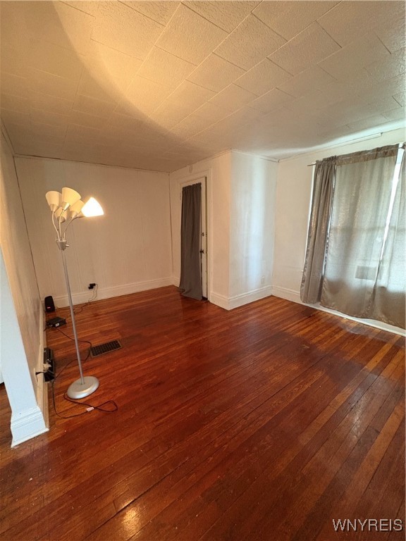 photo 3 : 310 East Delavan Avenue N, Buffalo NY 14208