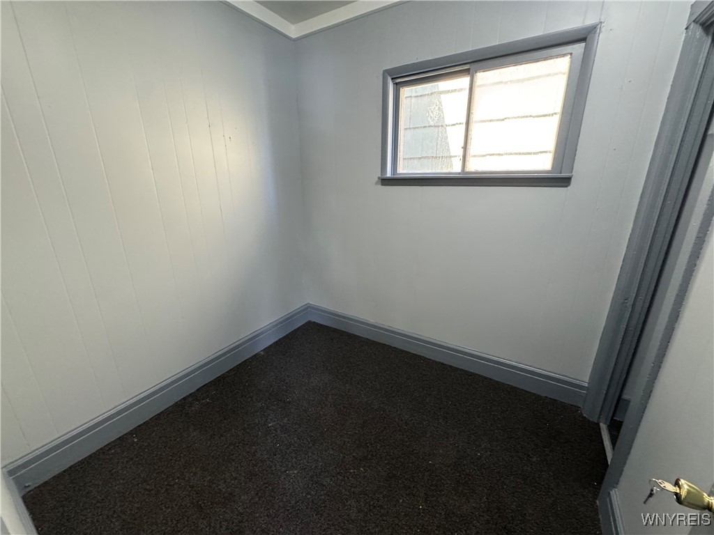 photo 4 : 360 Longnecker Street, Buffalo NY 14206