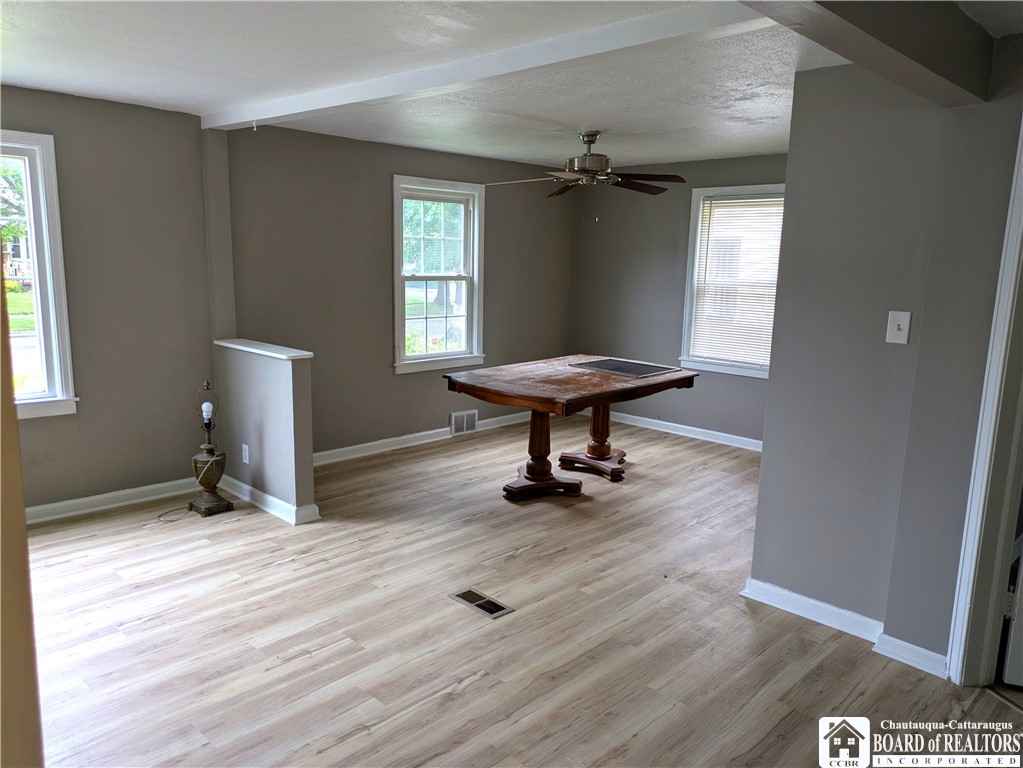 photo 3 : 2953 Ontario Avenue, Niagara Falls NY 14305