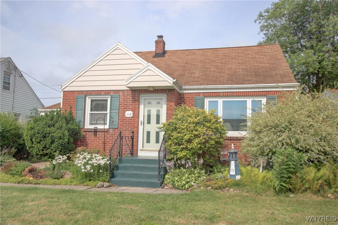 photo xh4: 112 Vegola Avenue, Cheektowaga NY 14225
