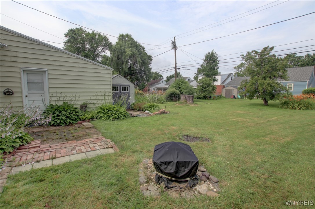 photo 3 : 112 Vegola Avenue, Cheektowaga NY 14225