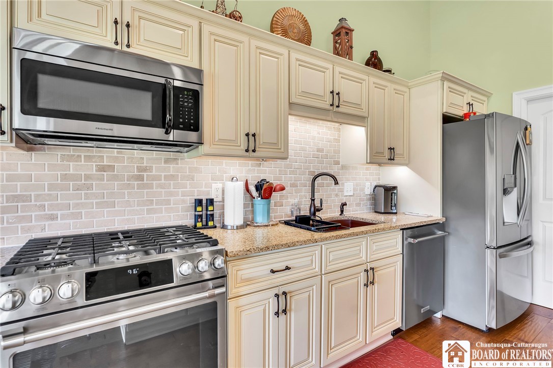 photo 4 : 743 Legacy Drive 209, Lewiston NY 14092