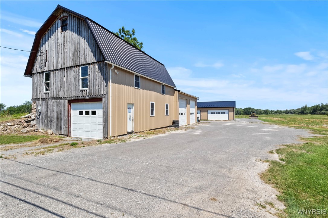photo K4jBGMZMc9QT: 4499 Van Dusen Road, Cambria NY 14094