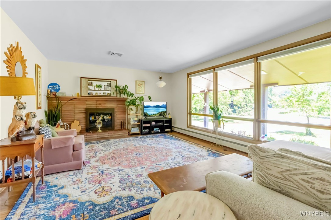 photo 3 : 4770 Boncrest Drive East, Clarence NY 14221