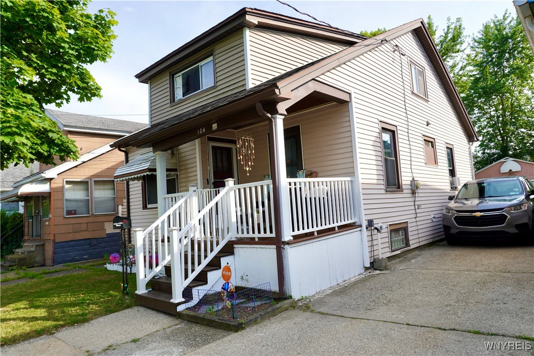 photo zMUsxkdx-f6: 104 Argus Street, Buffalo NY 14207
