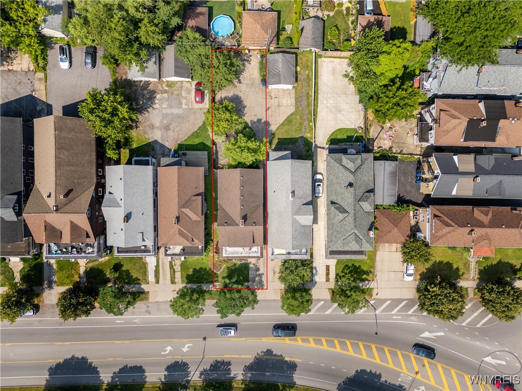 photo 1gA3ior5-o8RmN0B: 1598 Delaware Avenue, Buffalo NY 14209