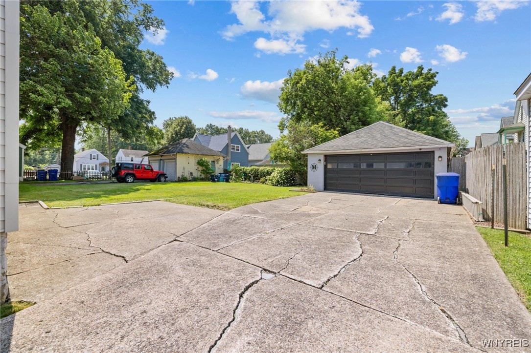 photo 4 : 2469 Seneca Street, West Seneca NY 14210