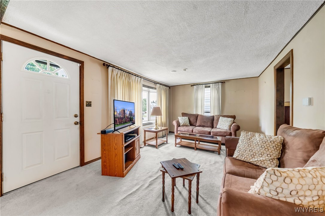 photo 4 : 159 Beale Avenue, Cheektowaga NY 14225