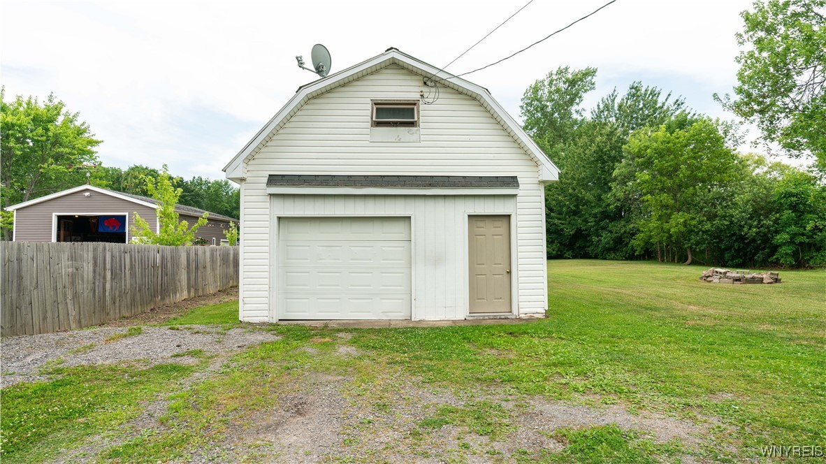 photo kQ93d8bJbnHkZSt: 7160 Ward Road, Wheatfield NY 14120