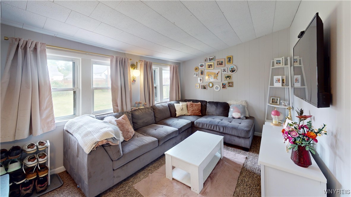 photo 3 : 78 Heather Road, Cheektowaga NY 14225