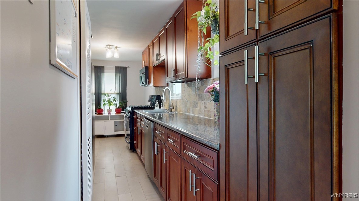 photo 4 : 78 Heather Road, Cheektowaga NY 14225