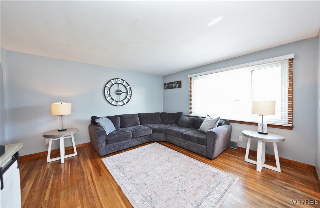 photo 2 : 149 David Avenue, Cheektowaga NY 14225
