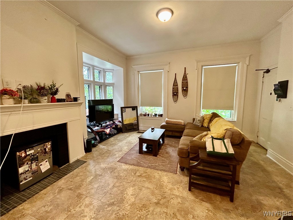 photo 2 : 307 Summer Street 1, Buffalo NY 14222