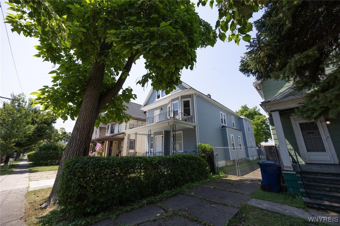 photo 2 : 54 Tuxedo Place, Buffalo NY 14207